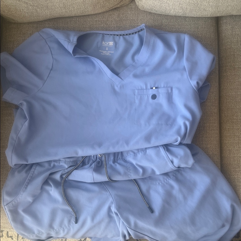 Koi Women's Light Blue scrub Set